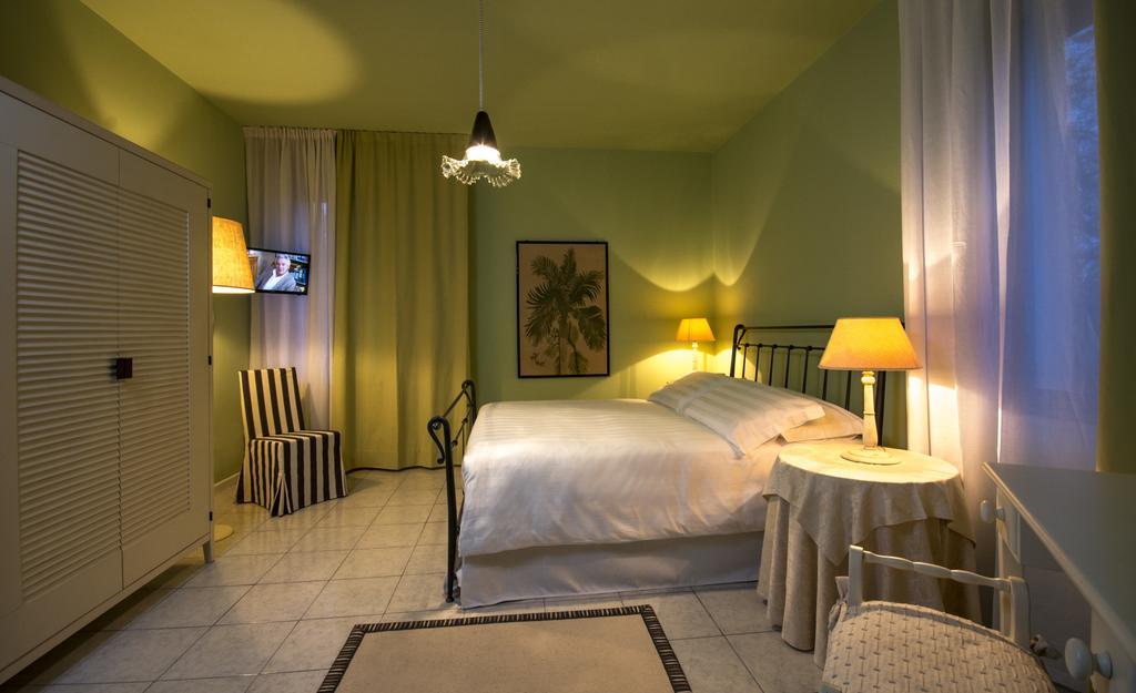 B&B Maison Biagetti SantʼArcangelo di Romagna Camera foto